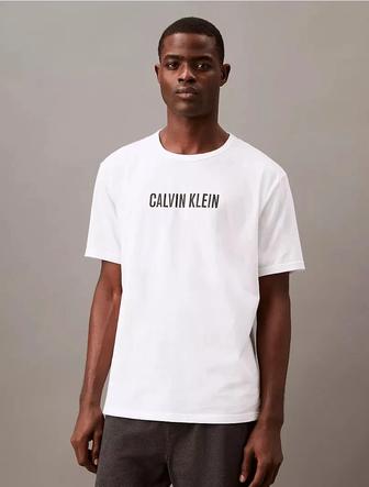 Футболка Calvin Klein