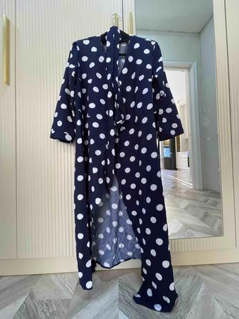 Продам платье б/у,одевала по 1 разу