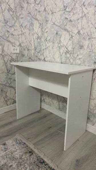 Стол продам срочно