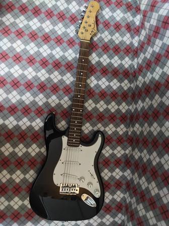Продам Электрогитару Squier