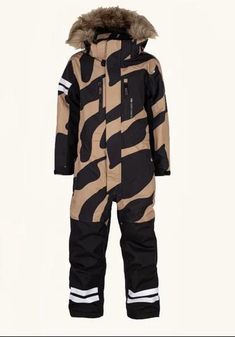 Зимний детский комбинезон