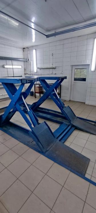 Продам подъемник ножничный