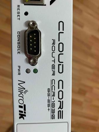 Продам MikroTik CCR1036-8G-2S