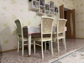 Стол обеденный со стульями