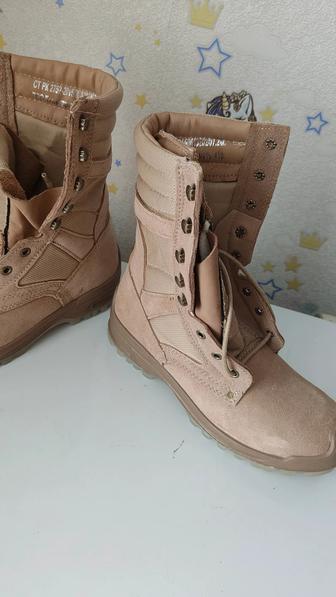Продам берцы новые