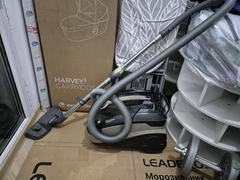 Продам пылесос Tomas.