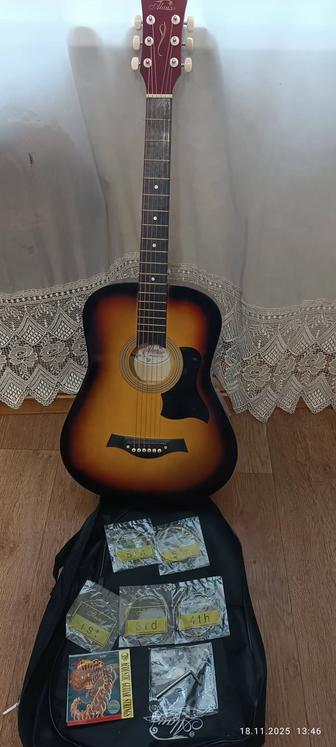 Продам гитару