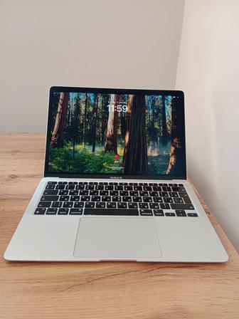 MacBook Air 13
