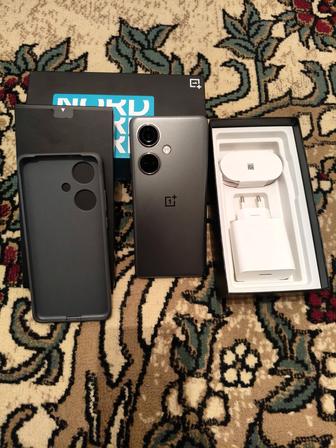 Продам телефон.