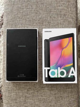 Планшет SAMSUNG Tab A 3/32 GB состояние с царапинами, без ремонта.