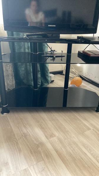 Подставка под телевизор