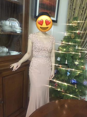 Платья на корпоратив