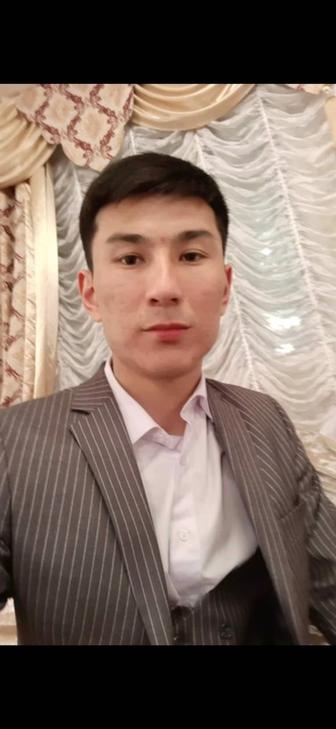 Водитель с личным авто минивен