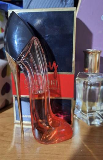 Парфюм Carolina Herrera very good girl