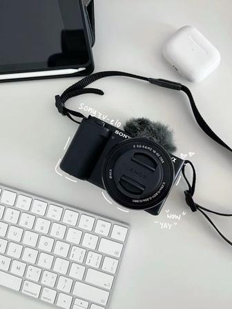 Продам камеру Sony ZV-E10