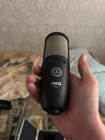 Микрофон студийный AKG p220