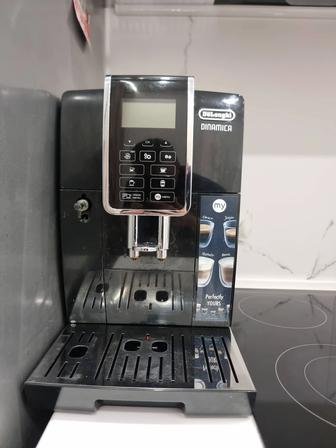 Продам кофеварку delonghi