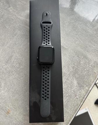 Apple Watch 7 series 45мм Nike