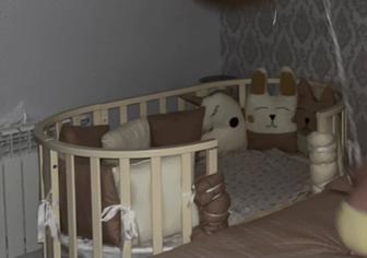 Продам кровать 8в1. В хорошем состоянии.