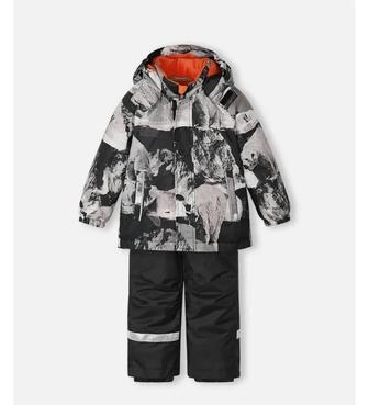 Продам зимние комплекты lassie новые на малышей со скидкой!!!