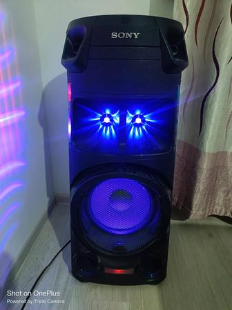 Продается музыкальный центр