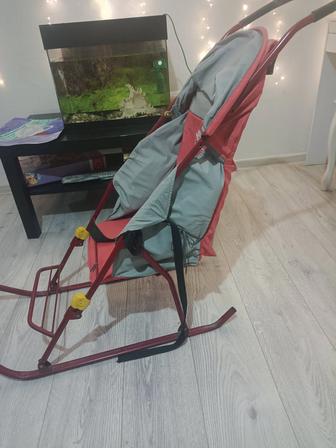 Продам санки