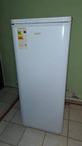 Срочно продам морозилку