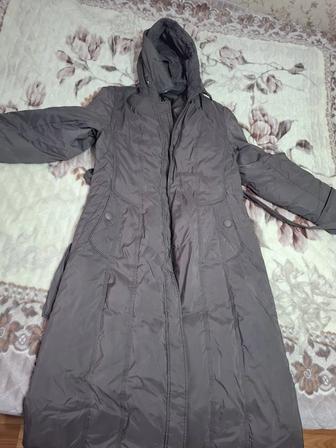 Срочно продам женский пуховик