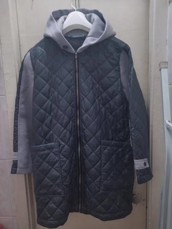 продам женское пальто ,стеганное
