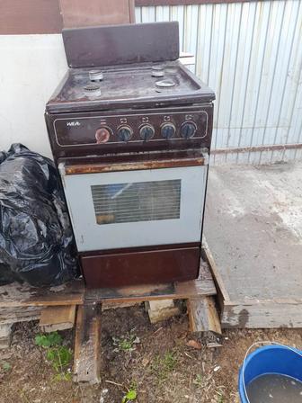 Продам кухонный газ плита