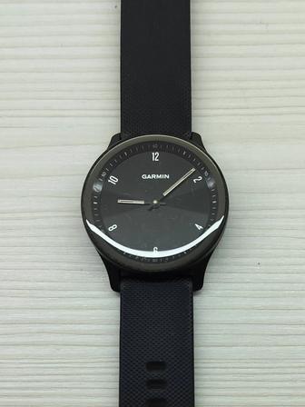 смарт-часы Garmin vvomove Sport