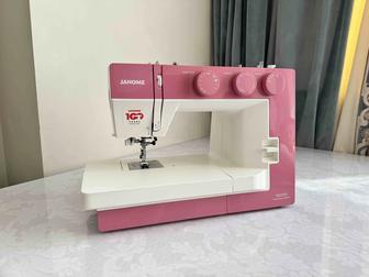 Швейная машинка Janome 1522PG