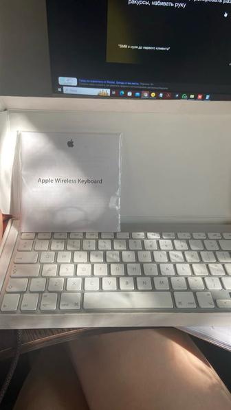 Продам клавиатуру Apple Wireless Keyboard MC184 White Bluetooth