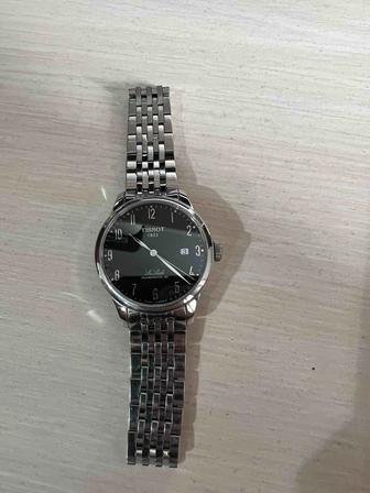 Продам часы Tissot