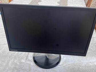 Монитор Lenovo