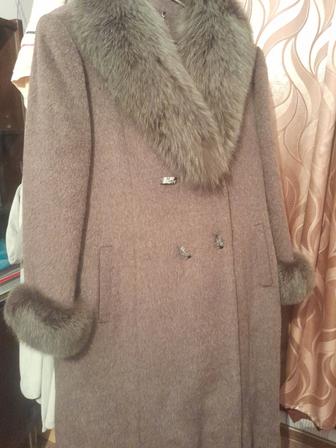 Продаю 2 пальто