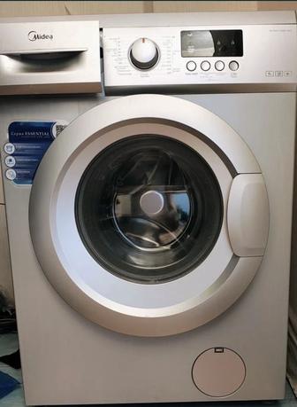 Продается стиральная машина Midea
