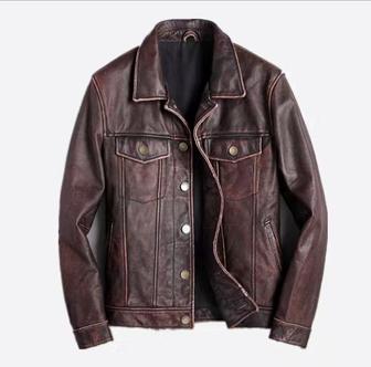 Натуральная кожаная куртка.