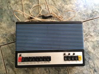 Приемник трехпрограммный с часами