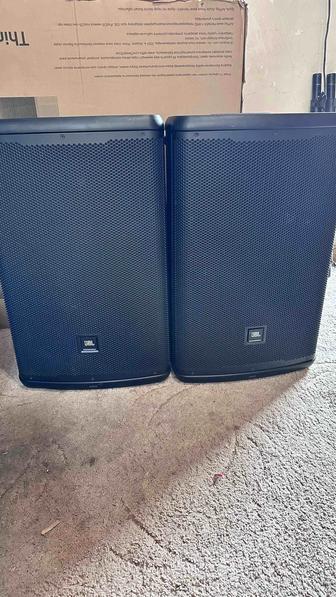 Активные колонки JBL eon 715