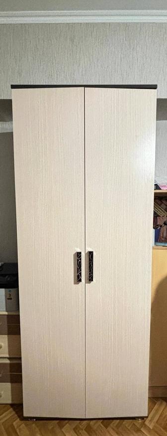 Продам шкаф