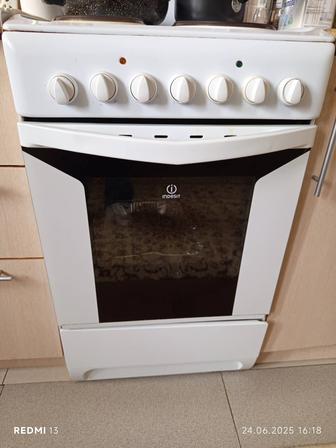 Продам электрическую плиту