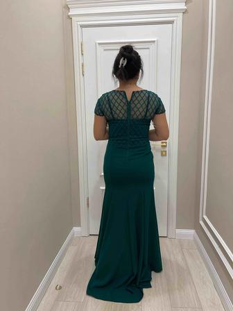 Платье вечернее