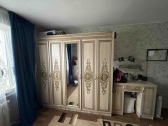 Спальний гарнитур