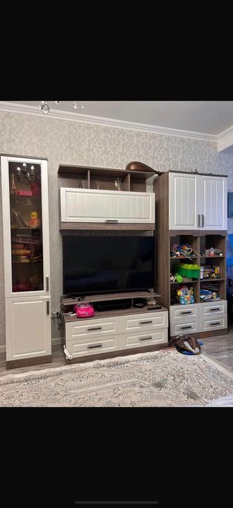 Стенка (сервант)