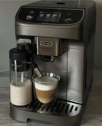 Кофемашина Delonghi Magnifica Plus
