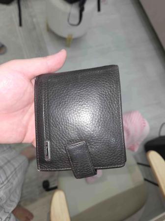 Продаю мужское портмоне