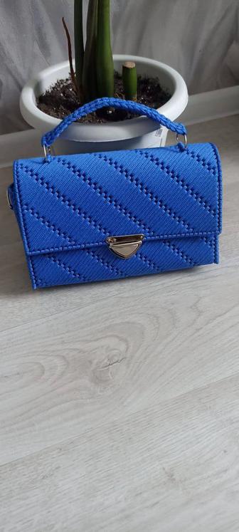 Продам сумочки ручной работы.