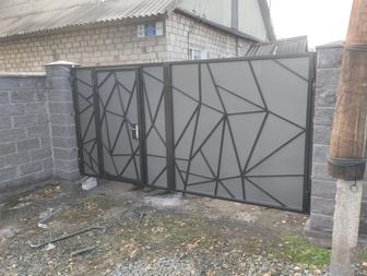 Изготовление дверей из метала и стекла с с узорами любой дизайн.