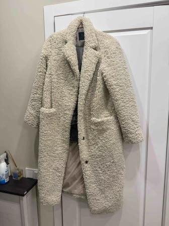 Пальто из шерсти